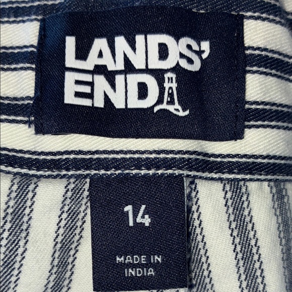 LAND’S END Navy/White Striped jeans, high rise, capri, pockets. 14 - Picture 11 of 17